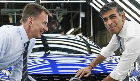 Rishi Sunak hails Nissan's £1bn investment at Sunderland factory