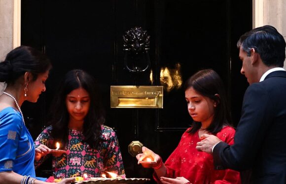 Rishi Sunak joined by wife and daughters to light candles for Diwali