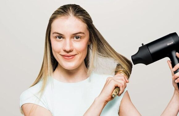 Shark Style iQ hair dryer drops to under £100 in huge Amazon Black Friday deal
