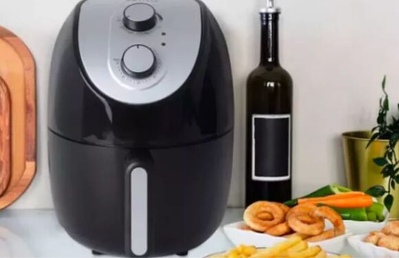 Shoppers can buy air fryer for less than £4 using Black Friday shopping method