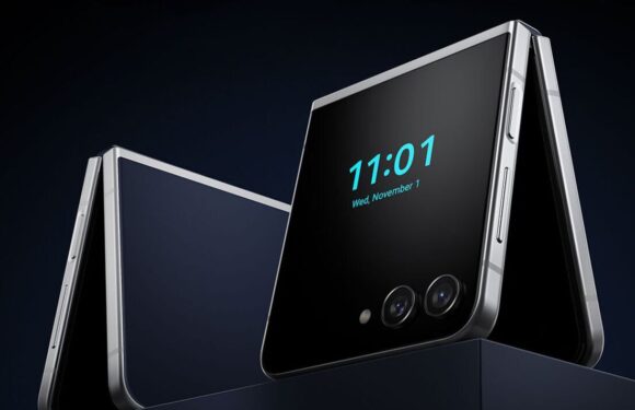 Surprise new Samsung Galaxy phone is an Android blast from the past