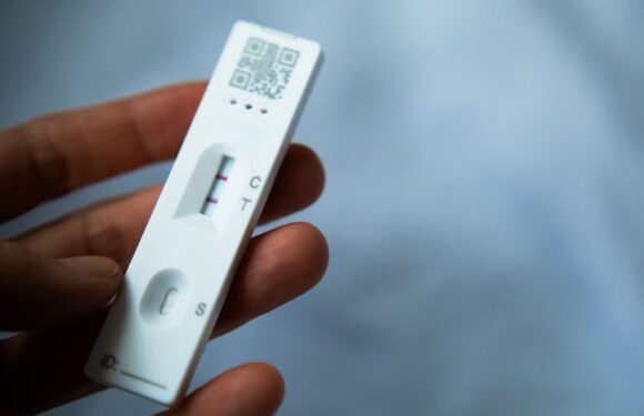 The 2 unique face changes that could be red flag symptoms of new Pirola Covid variant | The Sun