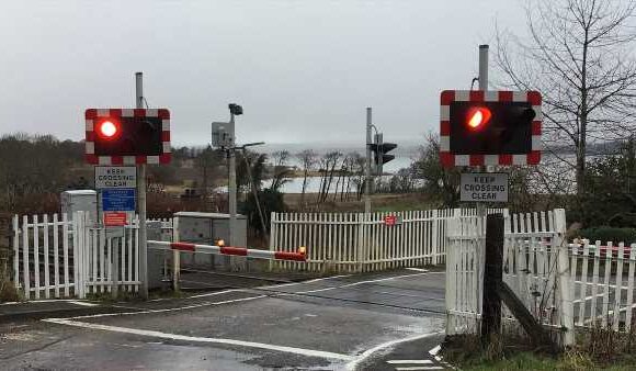 Village of the jammed! Highlanders say they've been trapped for days