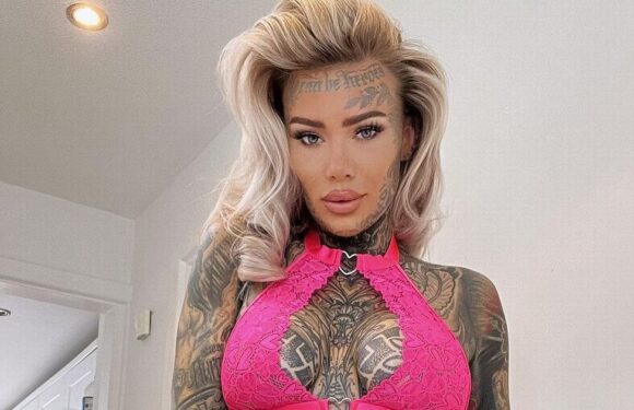 ‘We got our vaginas tattooed – one artist even went down on me mid-inking’