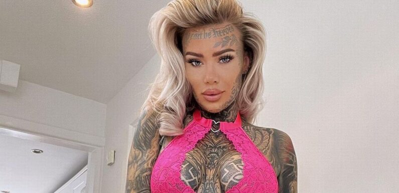‘We got our vaginas tattooed – one artist even went down on me mid-inking’