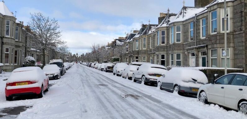 Weather expert gives verdict on UK snow this weekend in ‘first winter blast’