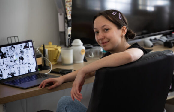 ‘I try not to think about it’: The soaring cost of humanities courses at uni