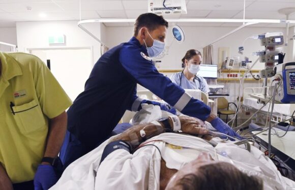 363,251 calls in three months: Ambulances, emergency departments full to the brim