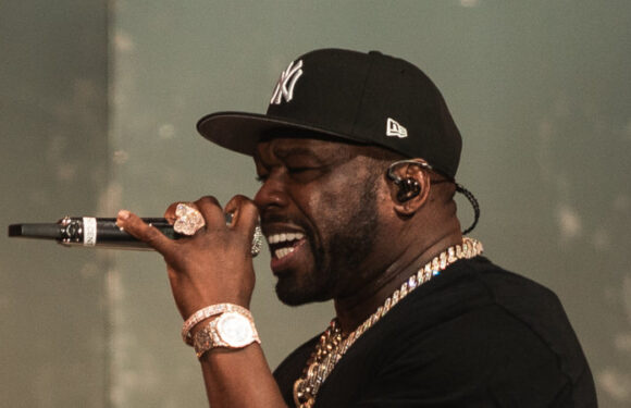 50 Cent puts on an old-school night of sex, drugs and violence