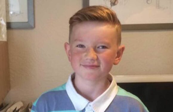 Alex Batty lands in Manchester to be reunited with grandmother