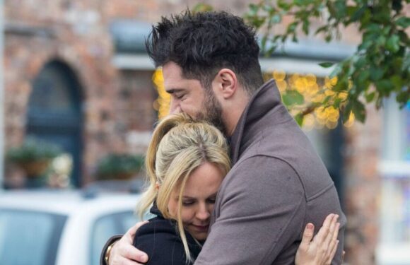 Coronation Street’s Sarah and Adam face dramatic new year as old face returns