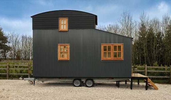 Craftsman building luxury cabins to combat Britain's housing crisis