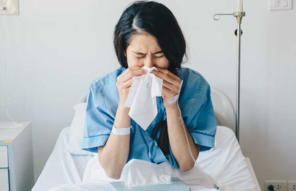 From 'white pneumonia' to bronchitis – the 5 times your 'common cold' is much more serious | The Sun
