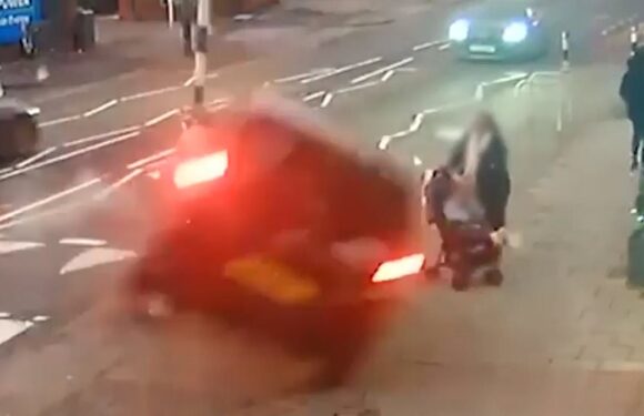Heart-stopping moment mother and daughter, 2, escape from car crash