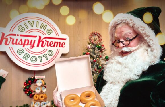 How you can meet Santa and get a free box of Krispy Kreme doughnuts this weekend