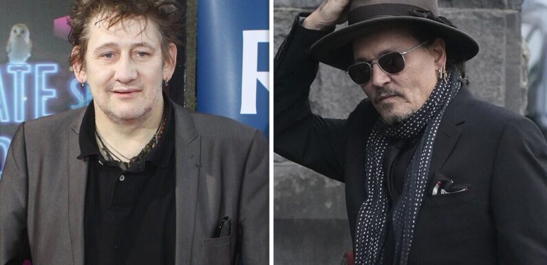 Johnny Depp’s touching gesture towards Shane MacGowan during funeral