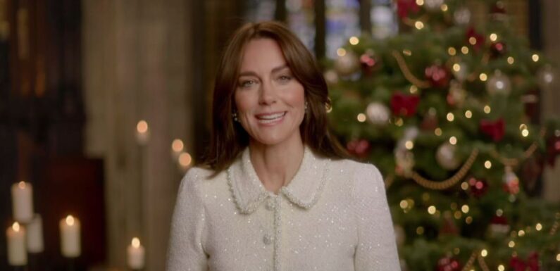 Kate Middleton looks beautifully festive as she hosts special Christmas carol service