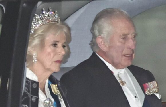 King and Queen are joined by William and  Kate at Christmas Reception