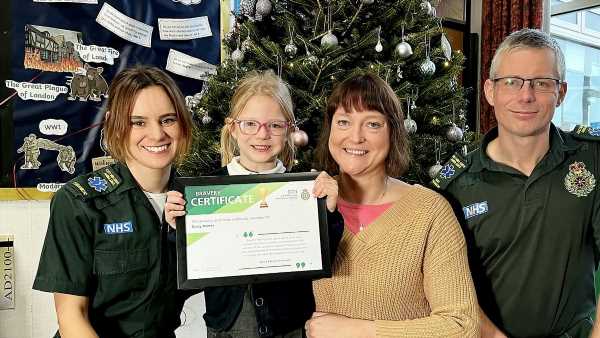 Moment four-year-old makes 999 call to save her mother's life