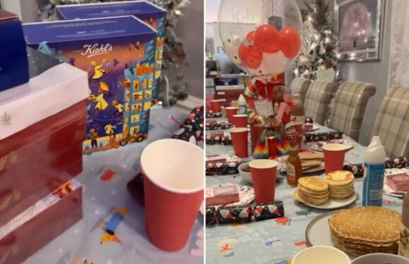 Mum-of-22 Sue Radford treats kids to over £400 in advent calendars & a huge festive brekkie but trolls call it a 'waste' | The Sun