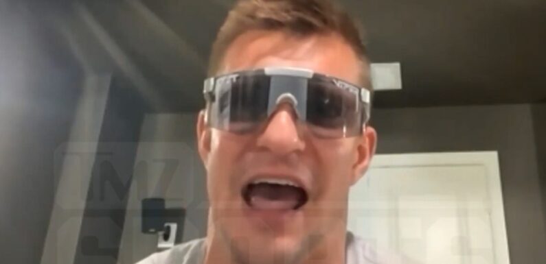 Rob Gronkowski Wants Travis Kelce, Taylor Swift At SB Party, 'She Can Perform!'
