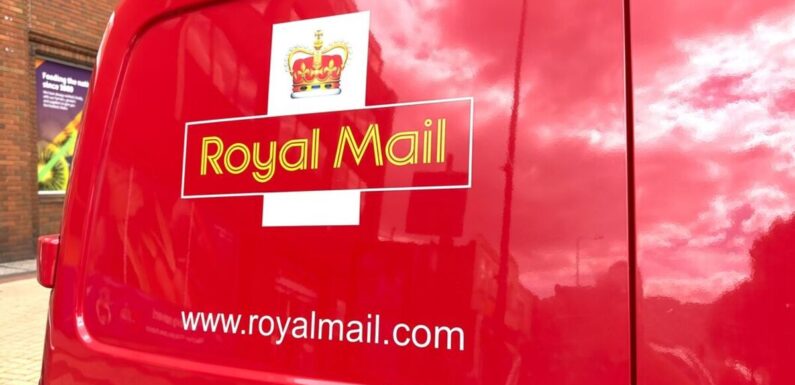 Royal Mail issues delay warning as Christmas posting deadlines approach