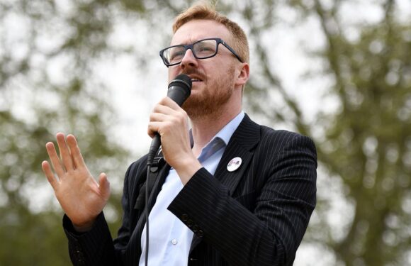 Senior Tories back Labour MP's bid to outlaw 'conversion therapy'