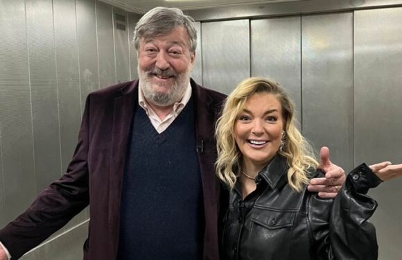 Sheridan Smith and Stephen Fry trapped in a lift before TV show