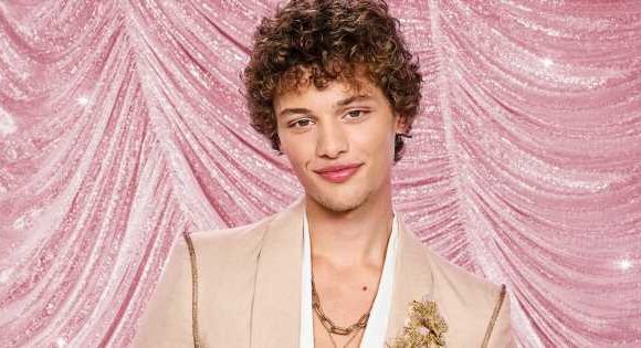 Strictlys Bobby Brazier bans family member from show after friction