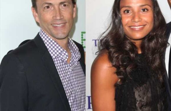 T.J. Holmes & Amy Robach ‘livid’ that news of their exes overshadowed their podcast