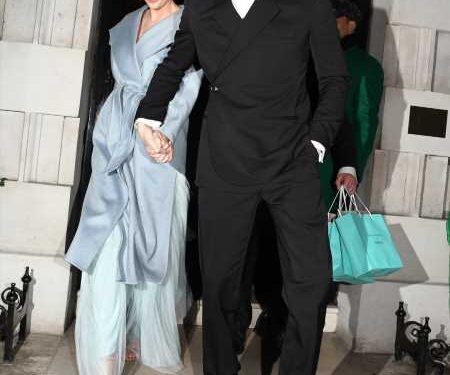 Taylor Swift’s publicist claps back on the Swift-Alwyn ‘secret wedding’ story